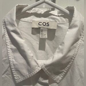 COS Boxy Short Sleeved Poplin Shirt White Button Down Slightly Cropped Size US 8